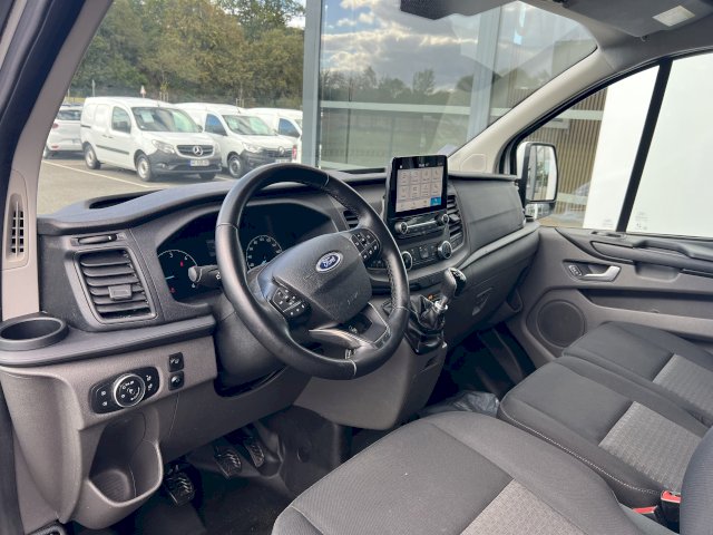 FORD TRANSIT CUSTOM 2.0 ECOBLUE 130CV TREND BUSINESS L1H1+ATTELAGE