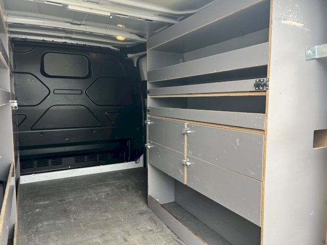 FORD TRANSIT CUSTOM 2.0 ECOBLUE 130CV TREND BUSINESS L1H1+ATTELAGE