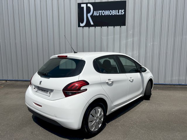 Peugeot Peugeot 208  1.6 BlueHDi 100ch Active 5p