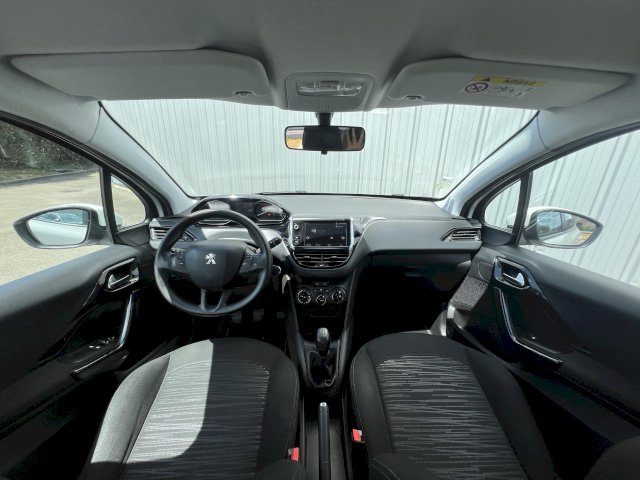 Peugeot Peugeot 208  1.6 BlueHDi 100ch Active 5p