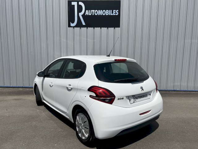 Peugeot Peugeot 208  1.6 BlueHDi 100ch Active 5p