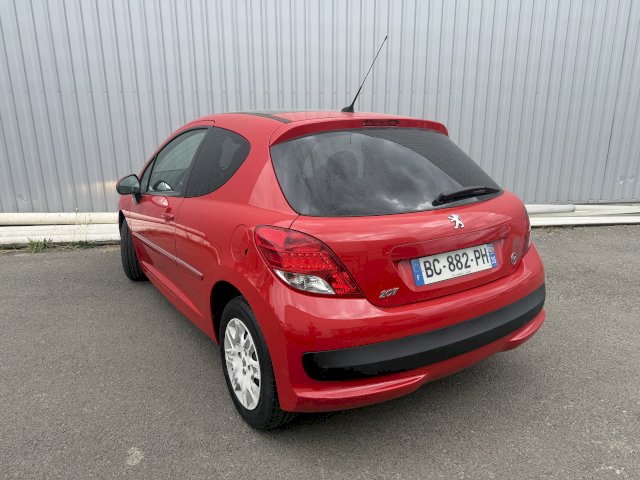 Peugeot Peugeot 207  1.4 HDi70 Active 3p
