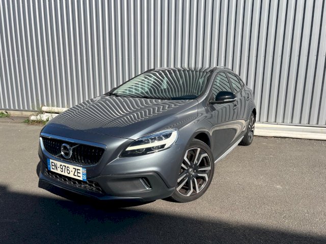 Volvo Volvo V40 Cross Country  D2 120ch Översta Edition