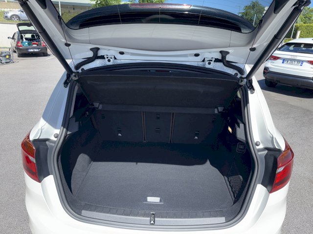 BMW BMW Serie 2 Activetourer I (F45) 220dA 190ch Business Design