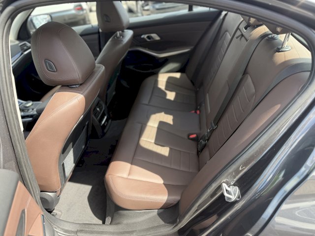 BMW BMW Série 3 VI (F30) 320dA 190ch Lounge Euro6c