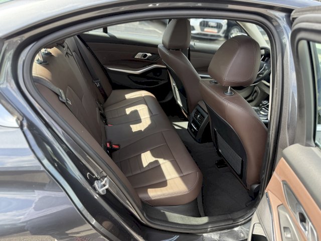 BMW BMW Série 3 VI (F30) 320dA 190ch Lounge Euro6c