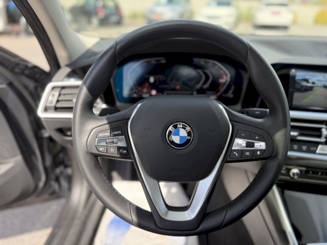 BMW BMW Série 3 VI (F30) 320dA 190ch Lounge Euro6c