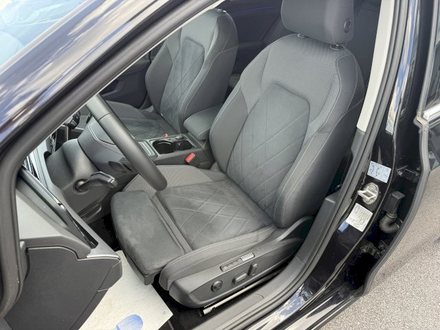 Volkswagen Volkswagen Golf VIII 2.0 TDI SCR 150ch Style DSG7