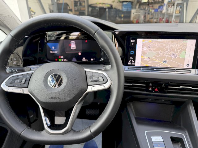 Volkswagen Volkswagen Golf VIII 2.0 TDI SCR 150ch Style DSG7