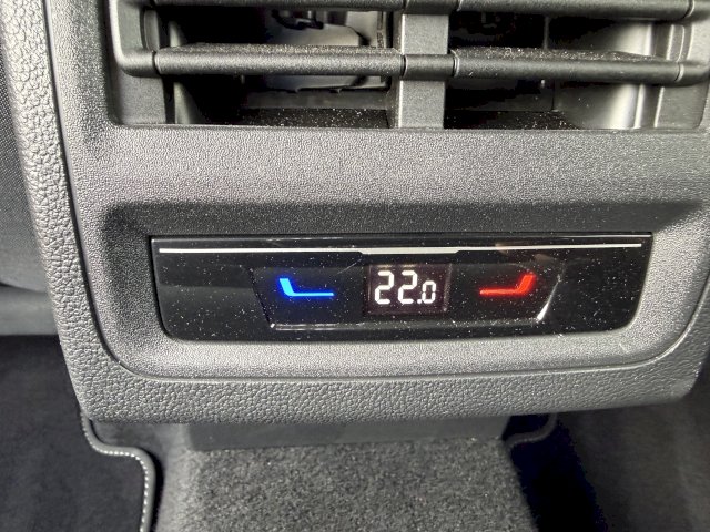 Volkswagen Volkswagen Golf VIII 2.0 TDI SCR 150ch Style DSG7
