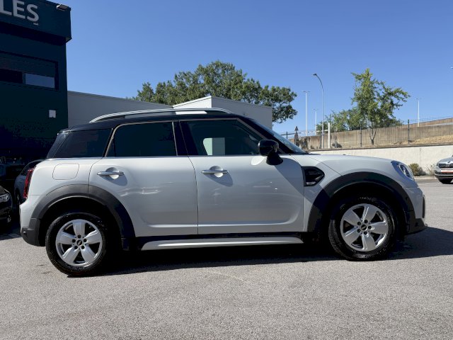 Mini Mini Countryman II (F60) Cooper D 150ch Classic BVA8