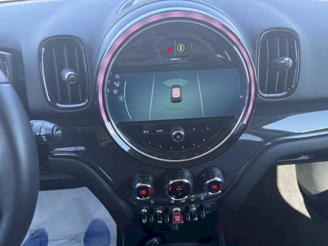 Mini Mini Countryman II (F60) Cooper D 150ch Classic BVA8
