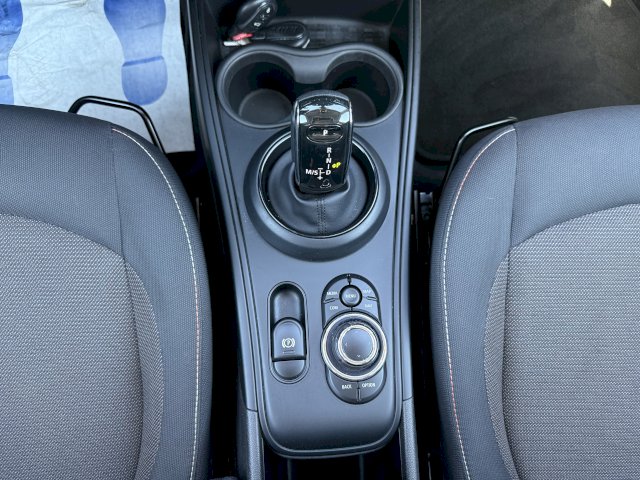Mini Mini Countryman II (F60) Cooper D 150ch Classic BVA8