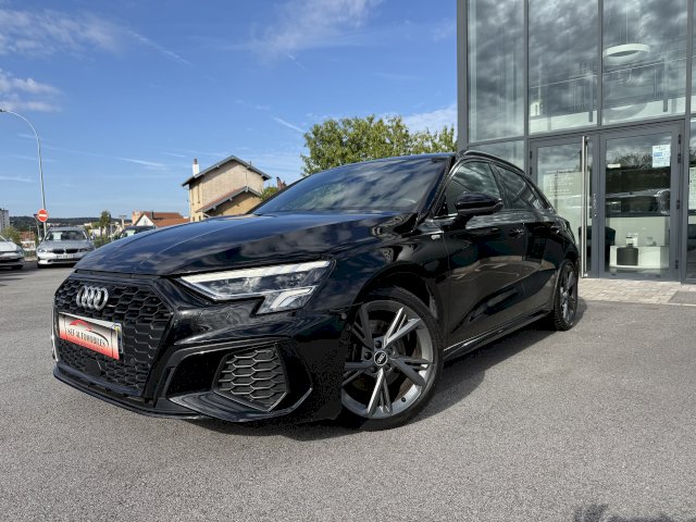 Audi Audi A3 Sportback IV 40 TDI 200ch S line quattro S tronic 7