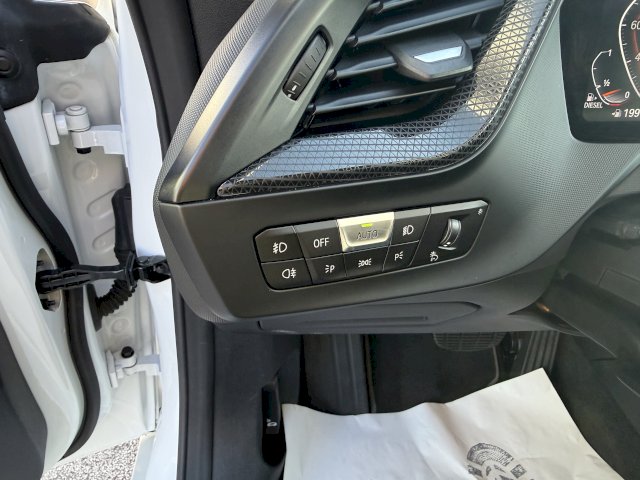 BMW Bmw Serie 2 Gran Coupe I (F44) 218dA 150ch Business Design BVA8