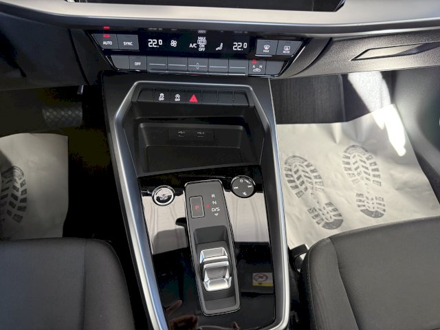 Audi Audi A3 Sportback 35 TFSI 150ch Business line S tronic 7