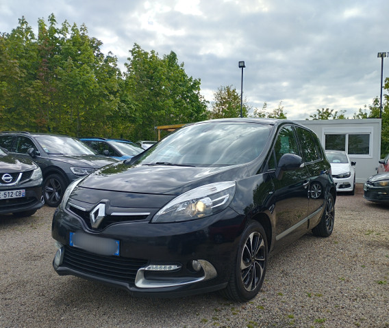 Renault Renault Scenic III 1.5 dCi 110ch energy Bose 2015