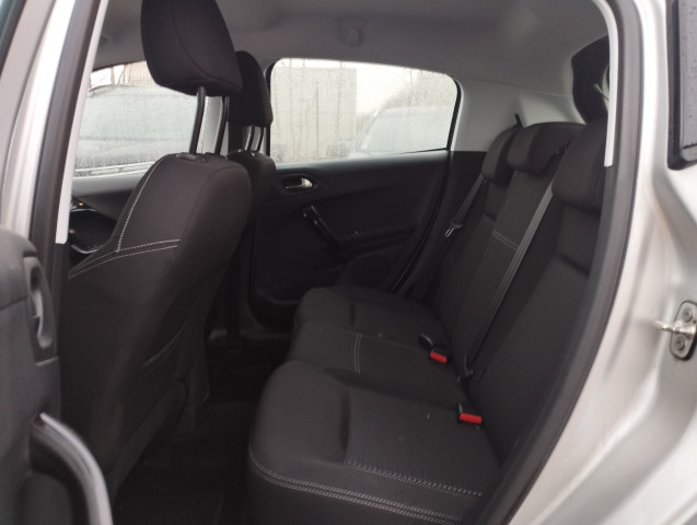Peugeot Peugeot 208 1.2 PureTech 110ch Allure EAT6 5cv 5p