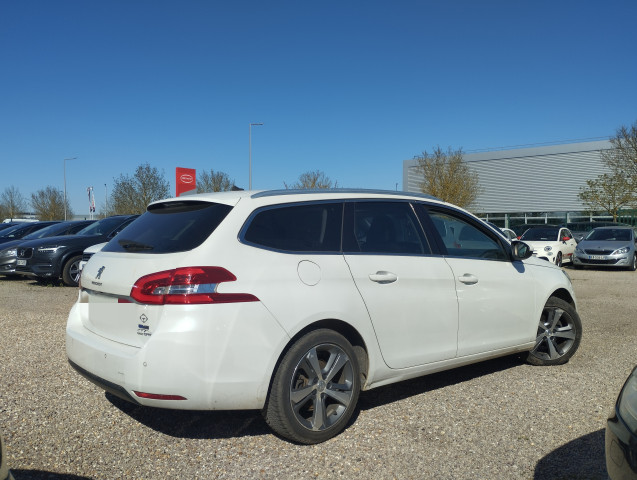 Peugeot Peugeot 308 SW II 1.2 PureTech 130ch Féline S&S EAT6