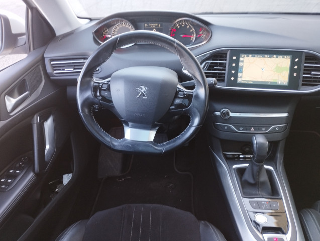 Peugeot Peugeot 308 SW II 1.2 PureTech 130ch Féline S&S EAT6