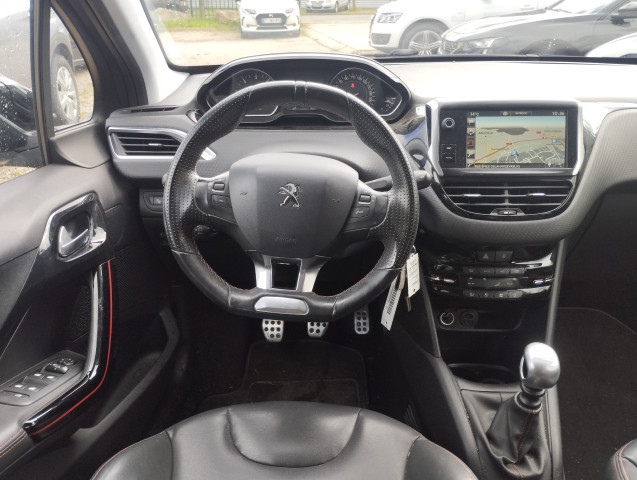 Peugeot Peugeot 208  1.6 BlueHDi 120ch GT Line S&S 5p