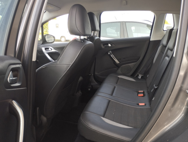 Peugeot Peugeot 2008  1.6 BlueHDi 100ch Allure S&S