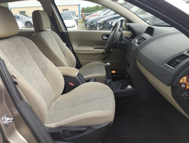 Renault Renault Megane 1.6 16V IMPULSION