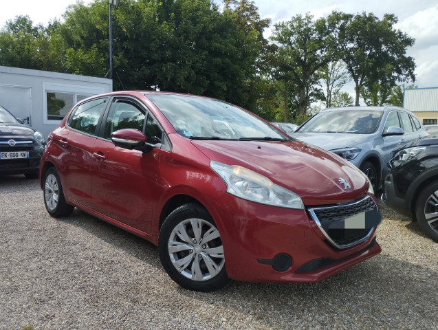 Peugeot Peugeot 208 1.4 HDI BVM5 ACTIVE