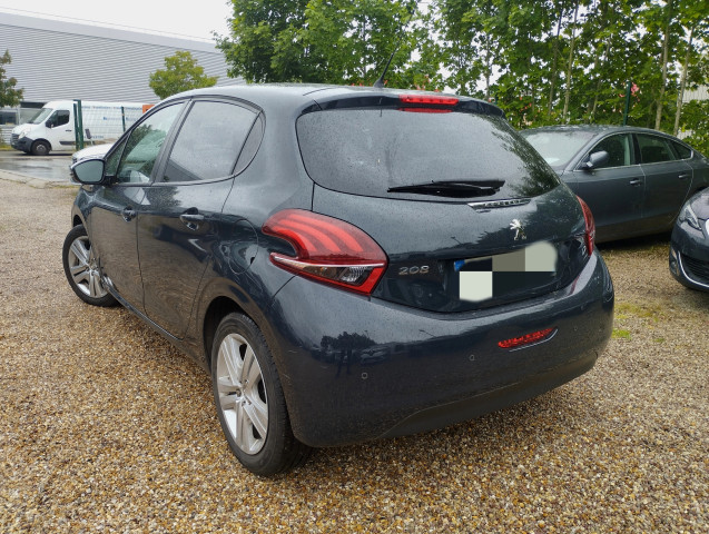 Peugeot Peugeot 208 1.2 PURETECH 82 STYLE