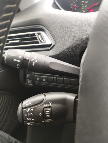 Peugeot Peugeot 308 II 1.6 BlueHDi 100ch Style S&S 5p
