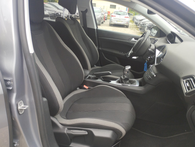 Peugeot Peugeot 308 II 1.6 BlueHDi 100ch Style S&S 5p