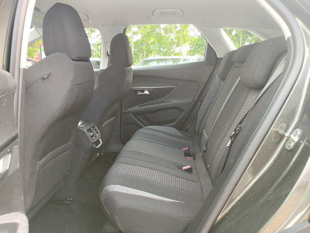 Peugeot Peugeot 3008 1.5 BlueHDi 130 CH ACTIVE BUSINESS