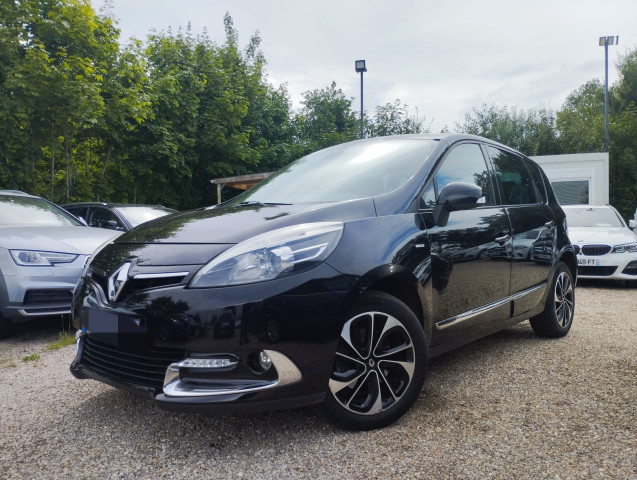 Renault Renault Megane III (D95) 1.5 dCi 110ch FAP Bose EDC Euro6 2015