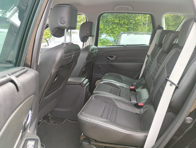 Renault Renault Megane III (D95) 1.5 dCi 110ch FAP Bose EDC Euro6 2015