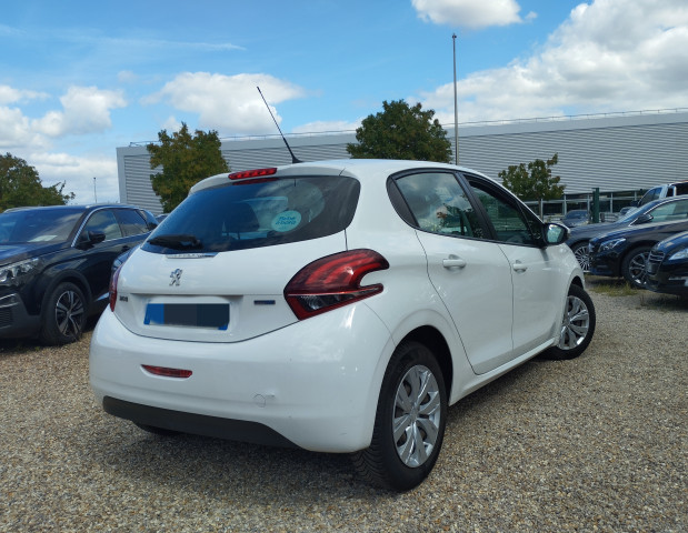 Peugeot Peugeot 208  1.6 BlueHDi 75ch Business S&S 5p
