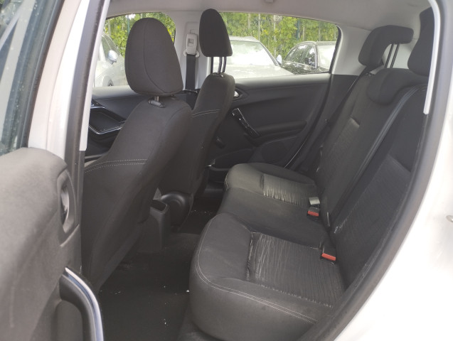 Peugeot Peugeot 208  1.6 BlueHDi 75ch Business S&S 5p