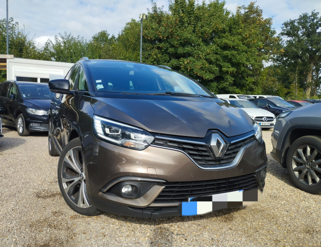 Renault Renault Grand Scenic 1.6 dCi 130 CH ENERGY BUSINESS 7 PLACES