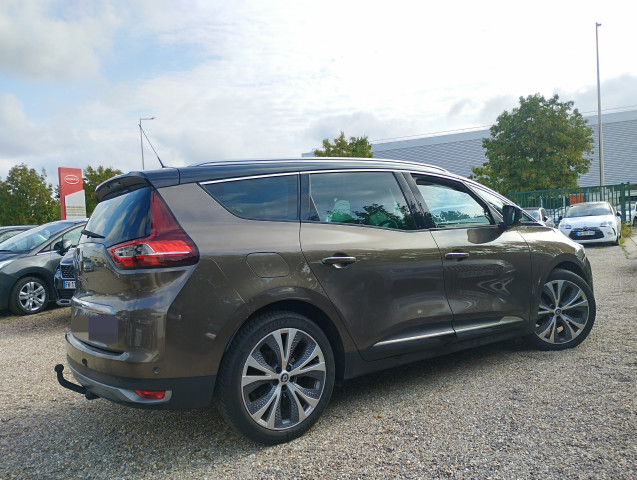 Renault Renault Grand Scenic 1.6 dCi 130 CH ENERGY BUSINESS 7 PLACES