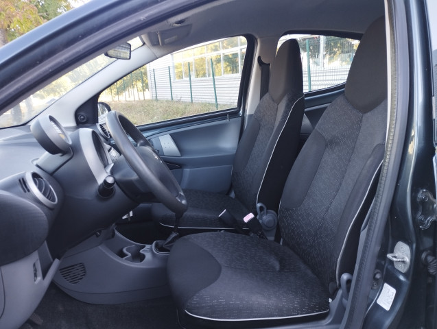 Peugeot Peugeot 107 1.4 HDI BLUE LION TRENDY