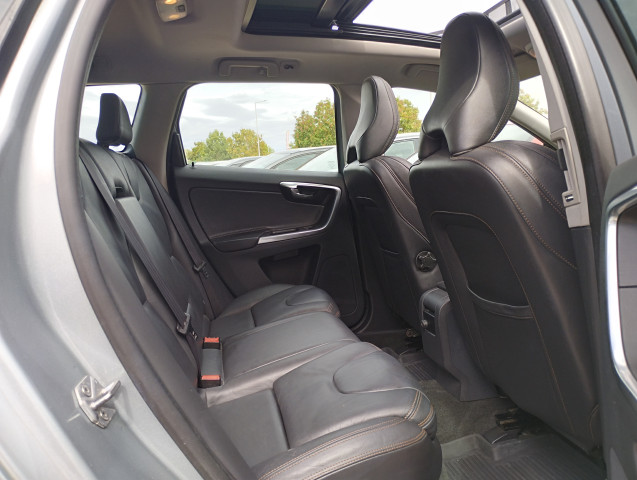 Volvo Volvo XC60  D4 181ch AWD Summum Start&Stop