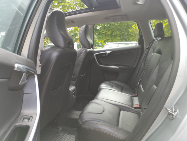 Volvo Volvo XC60  D4 181ch AWD Summum Start&Stop