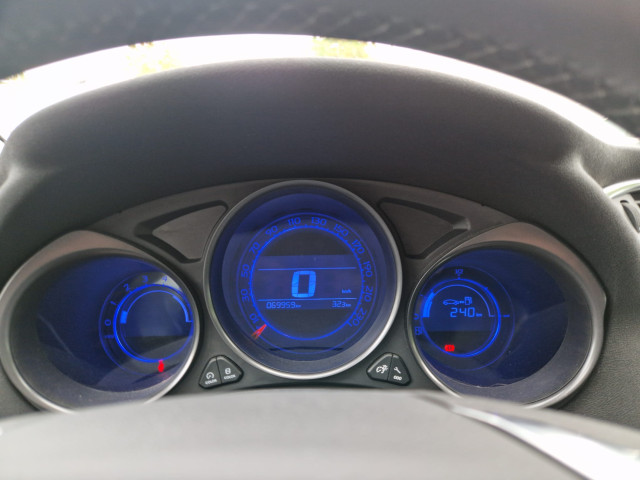 Citroën Citroën C4 II BlueHDi 100ch Millenium