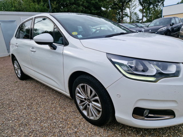 Citroën Citroën C4 II BlueHDi 100ch Millenium