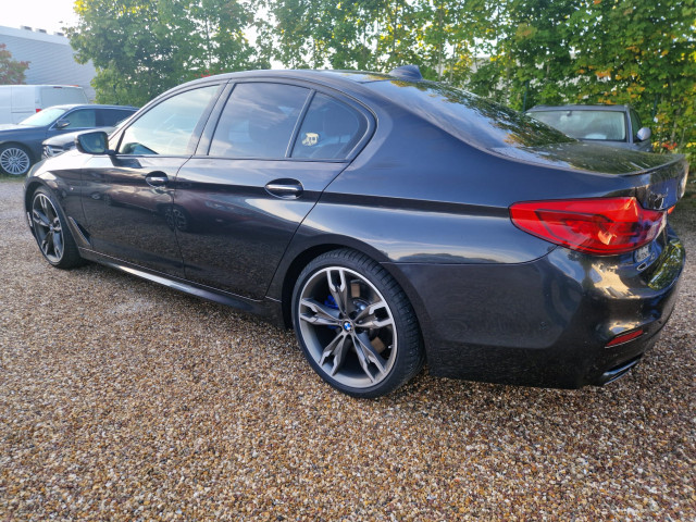 BMW BMW Série 5 M550D (G30) xDrive 3.0  400 CV BVA8