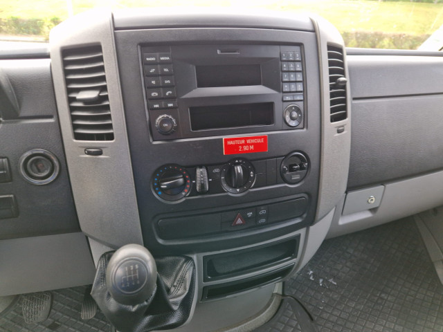Mercedes-Benz Mercedes-Benz Sprinter II 313 CDI BE 37S 3T5 4X2