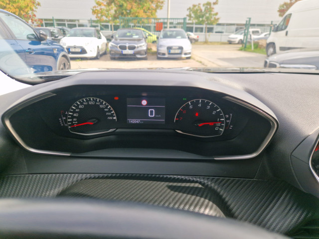 Peugeot Peugeot 2008 BLUE HDI 100 SS BVM6 ACTIVE