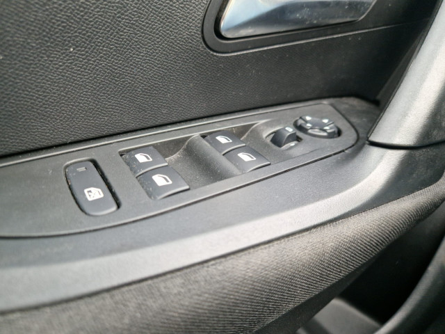 Peugeot Peugeot 2008 BLUE HDI 100 SS BVM6 ACTIVE