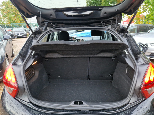 Peugeot Peugeot 208  1.2 PureTech 110ch GT Line S&S 5p