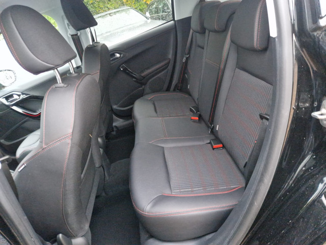 Peugeot Peugeot 208  1.2 PureTech 110ch GT Line S&S 5p