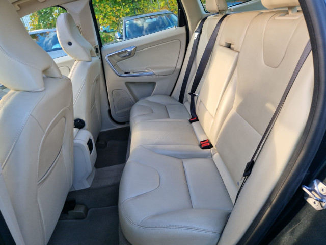 Volvo Volvo XC60  D4 AWD 181ch Momentum Geartronic